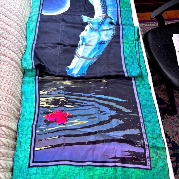 Linda Luster Accessories - Linda Luster Horse Head Silk Scarf Wrap 2012 24x71 inches 100% Silk Equestrian